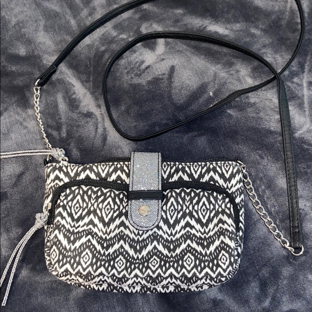 Black and white cross body shoulder bag